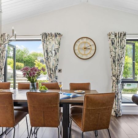 Lilac Lodge, 22 Roadford Lake Lodges Lifton Extérieur photo