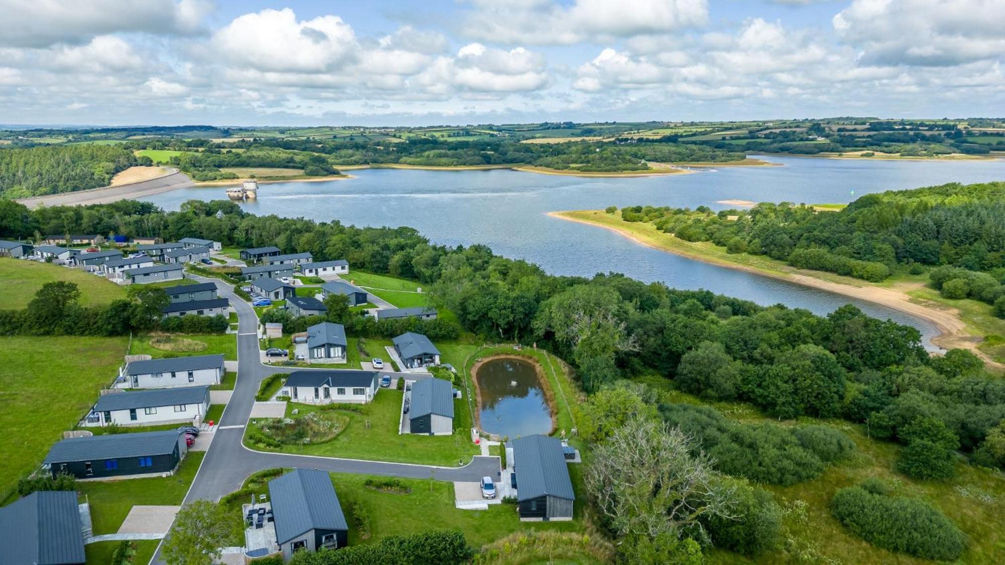 Lilac Lodge, 22 Roadford Lake Lodges Lifton Extérieur photo