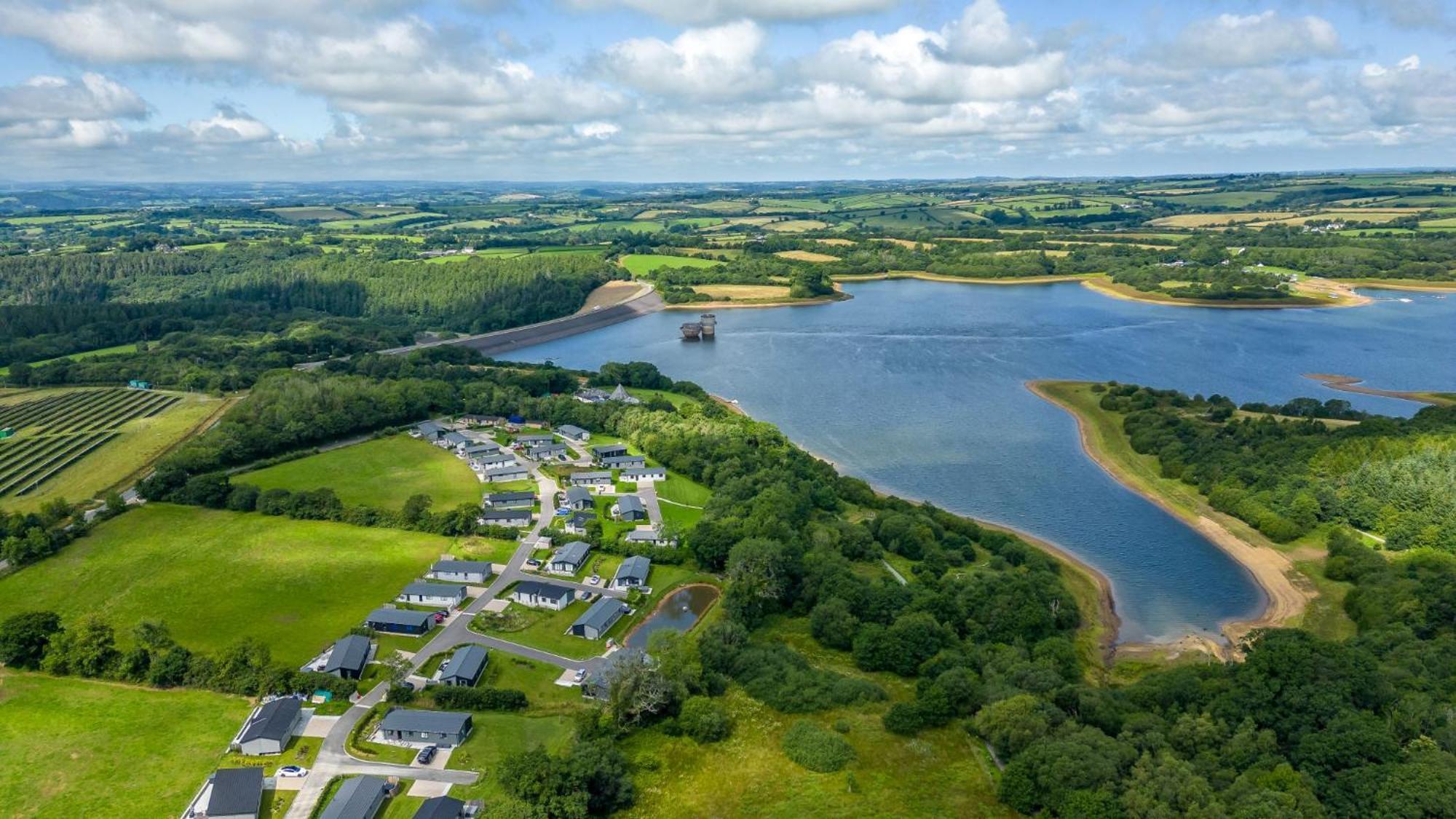 Lilac Lodge, 22 Roadford Lake Lodges Lifton Extérieur photo