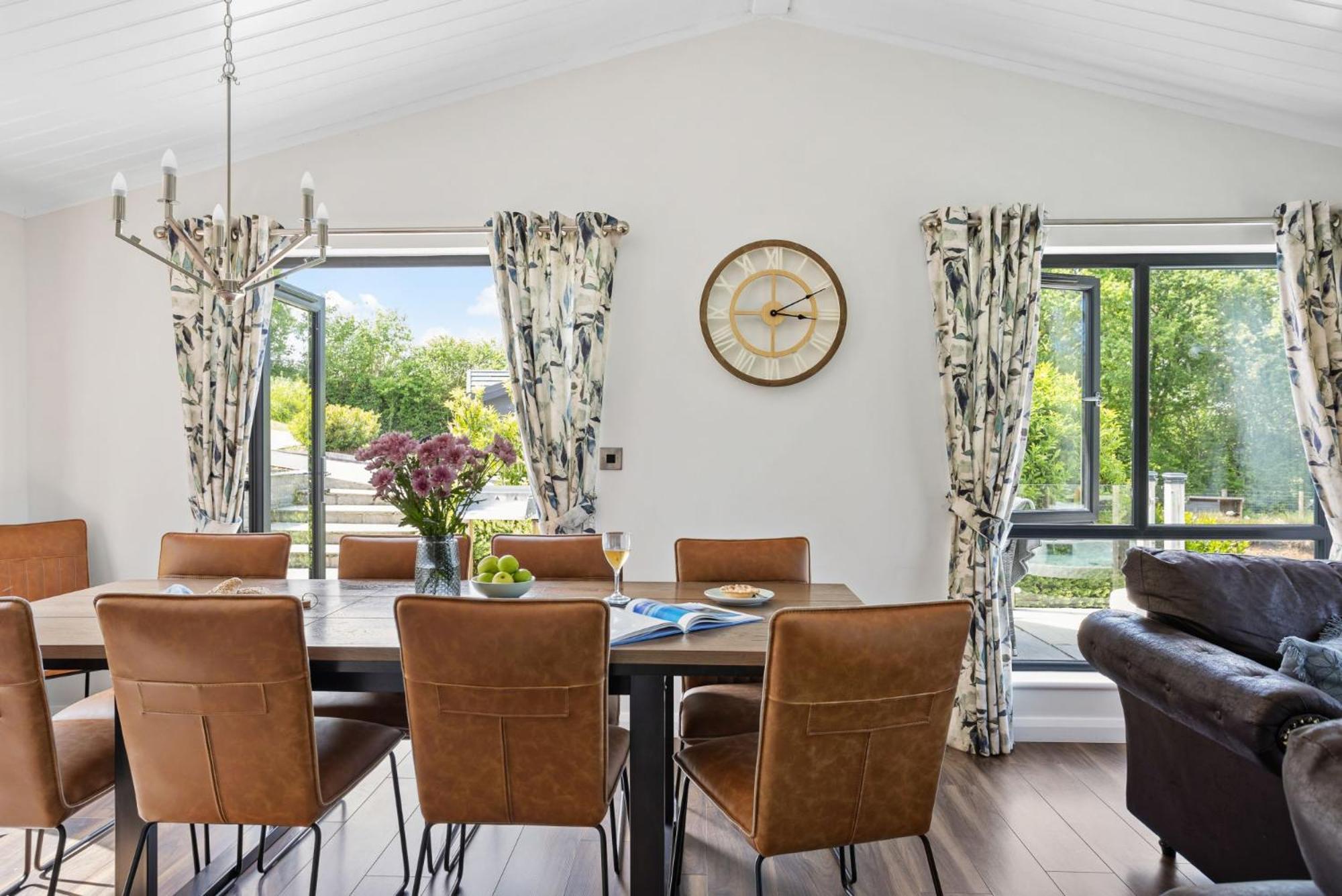 Lilac Lodge, 22 Roadford Lake Lodges Lifton Extérieur photo