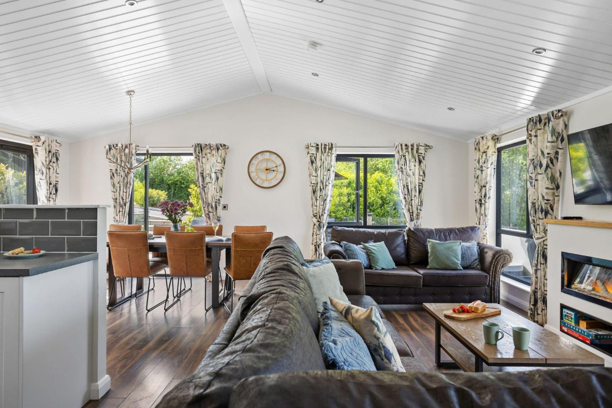 Lilac Lodge, 22 Roadford Lake Lodges Lifton Extérieur photo